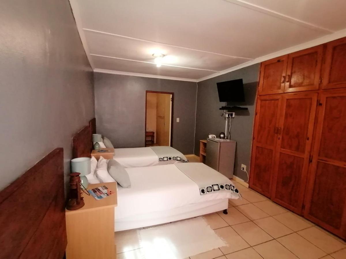 Obelix Guesthouse Lüderitz Esterno foto