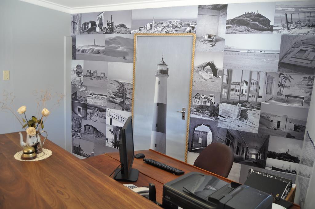 Obelix Guesthouse Lüderitz Esterno foto