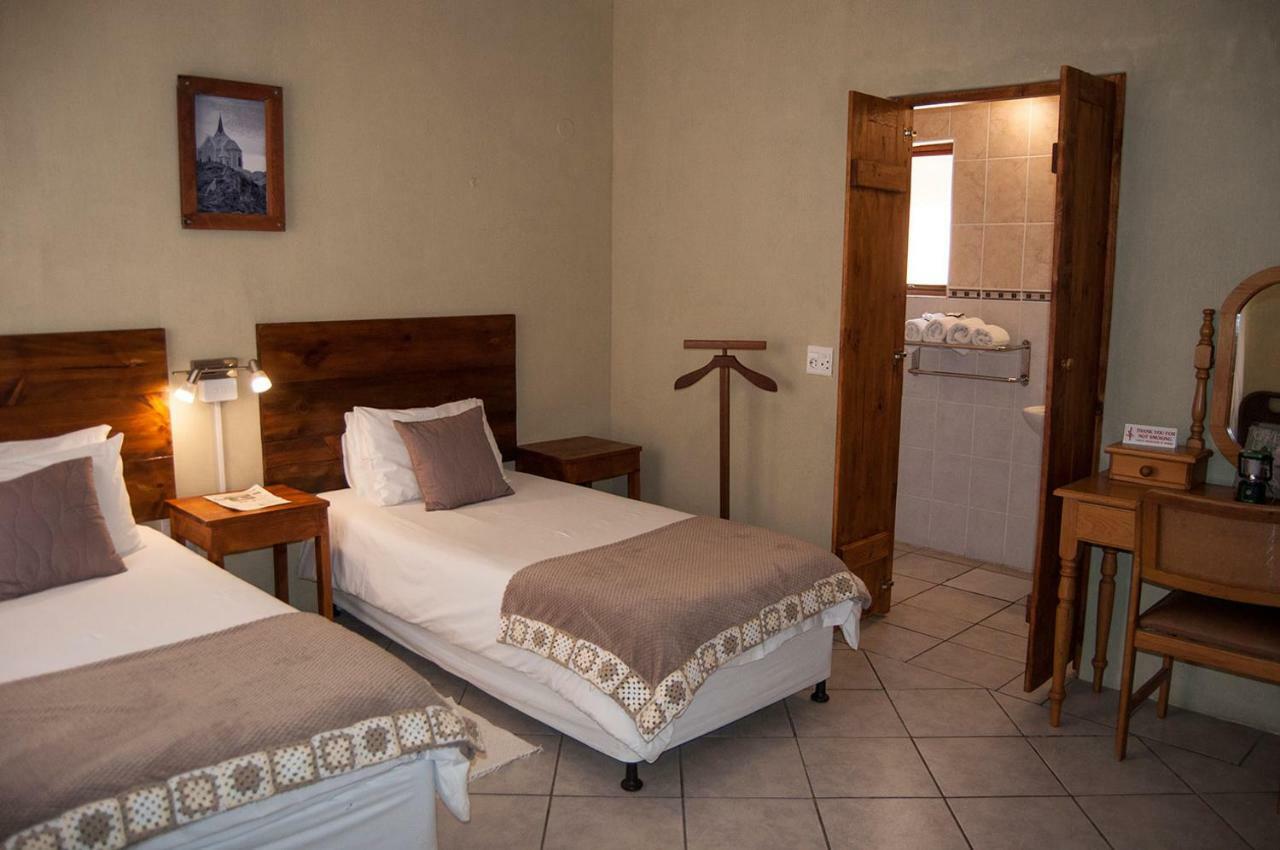 Obelix Guesthouse Lüderitz Esterno foto